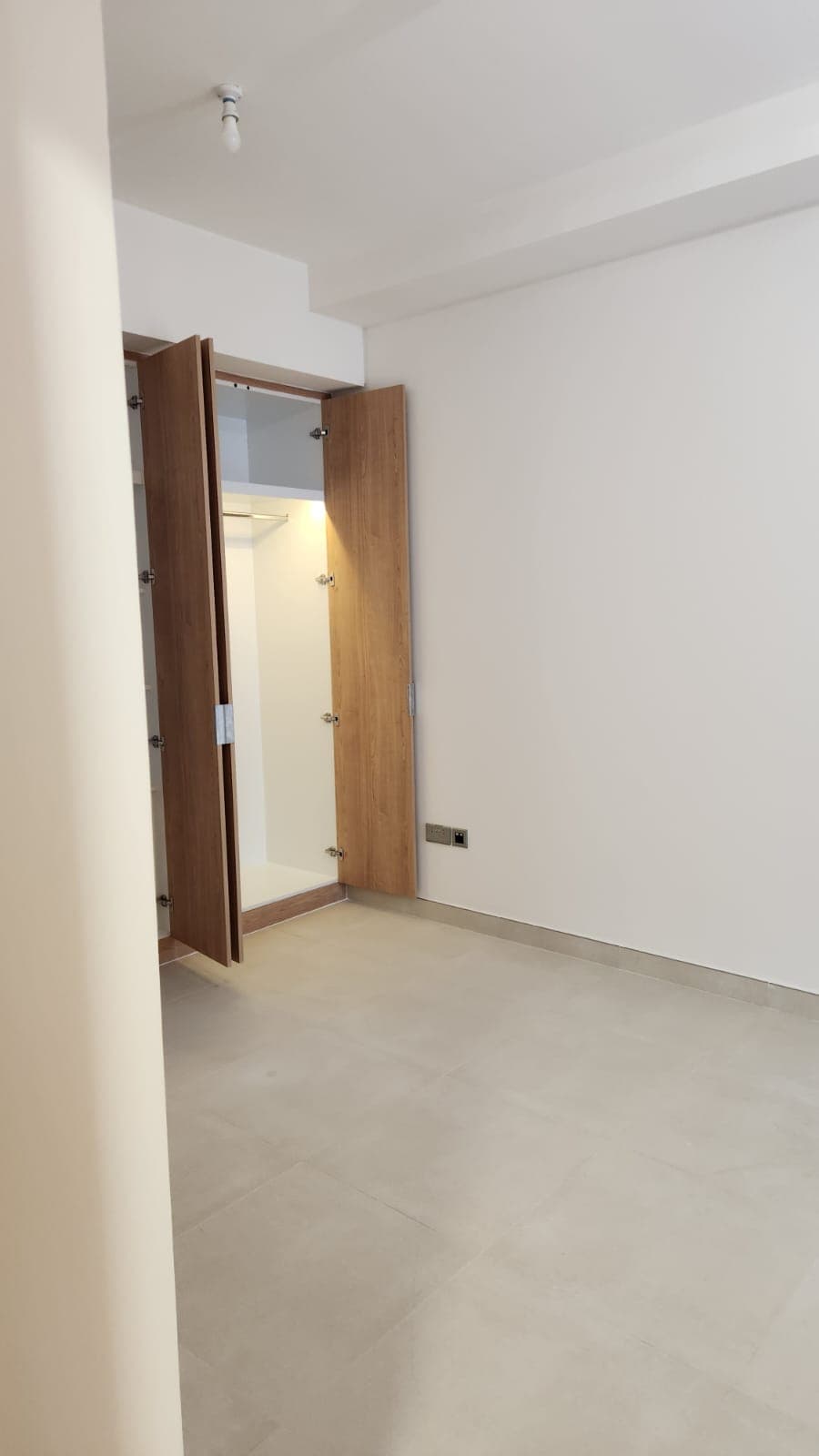 2 br, 6